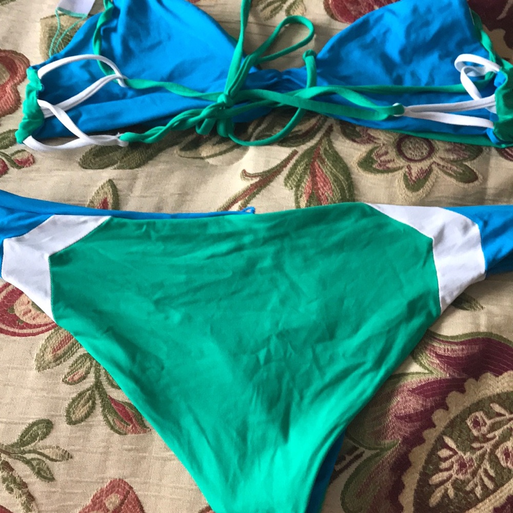 LSpace Bikini Size M - Picture 4 of 5